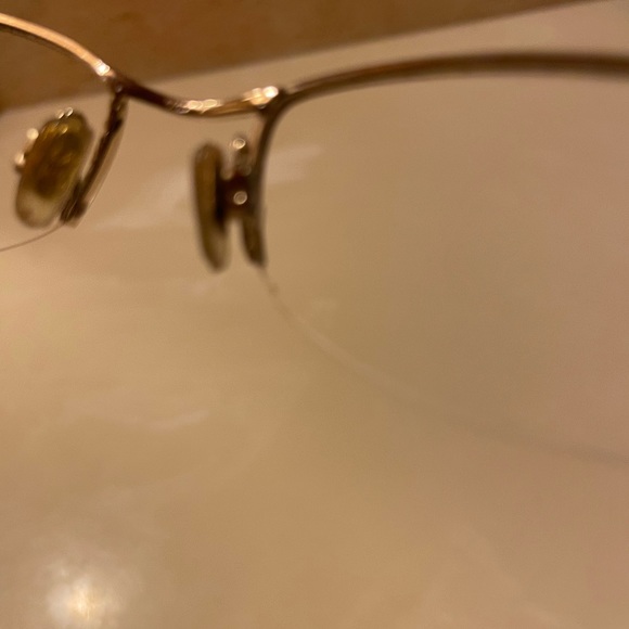 Burberry eyeglass frame - Picture 3 of 9